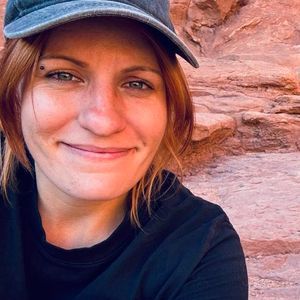 Meet your Posher, Elizabeth